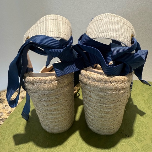 Authentic GUCCI WHITE ESPADRILLES GG PLATFORM ANKLE - Picture 4 of 5